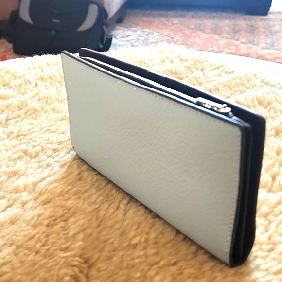 NWOT Coach Sage Pebbled Leather Slim Zip Wallet ๐๐๐ฉต - Picture 6 of 16